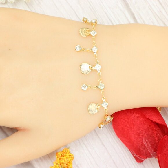 "Trendy Handmade Bracelet – A Thoughtful Gift for Girls & Women | UNVRC1302 - Picture 3 of 10